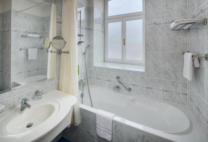 シティビューのスーペリアルーム, Ensana Hotel Pacifik