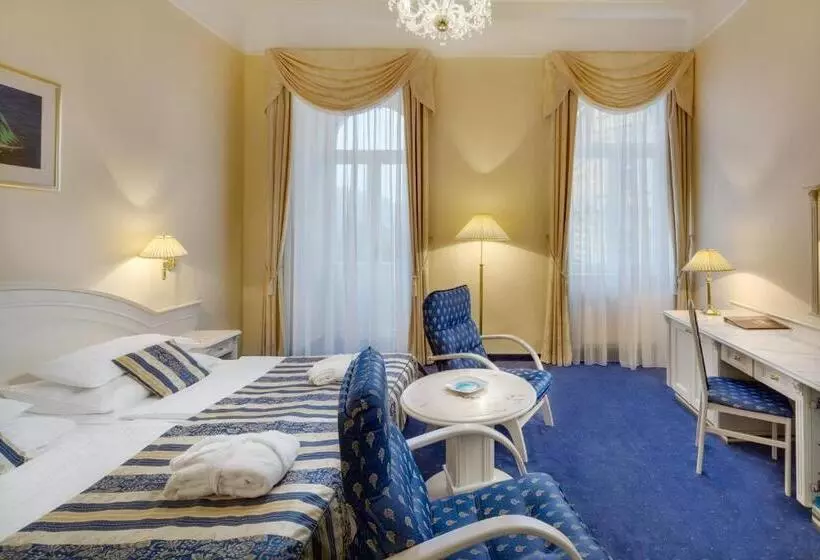 اتاق سوپریور با چشمانداز شهر, Ensana Hotel Pacifik