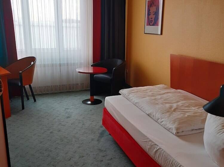 스탠다드 싱글 룸, Good Morning + Leipzig