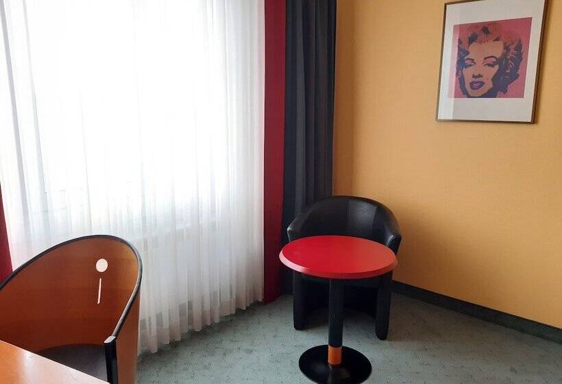 패밀리 룸, Good Morning + Leipzig