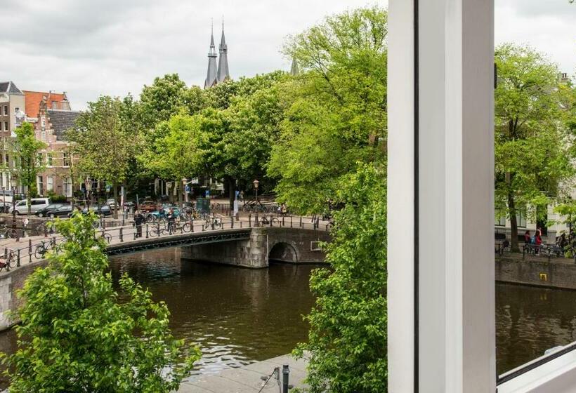 ベーシックルーム, Max Brown Hotel Canal District, Part Of Sircle Collection