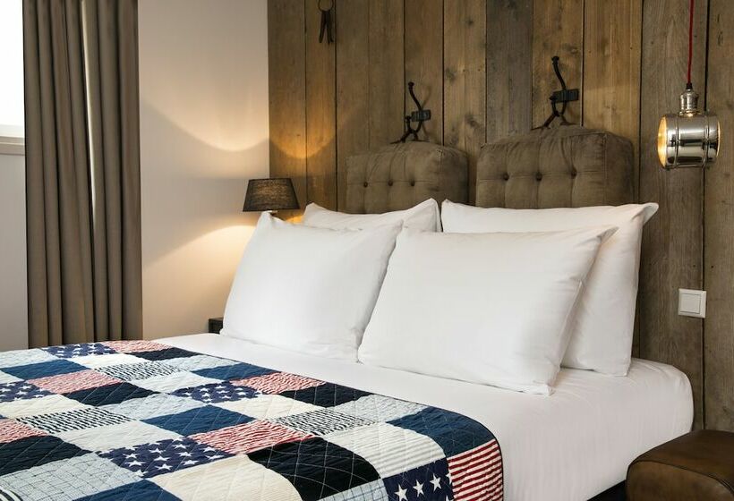 スタンダードルーム, Max Brown Hotel Canal District, Part Of Sircle Collection