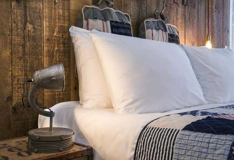 スタンダードルーム, Max Brown Hotel Canal District, Part Of Sircle Collection