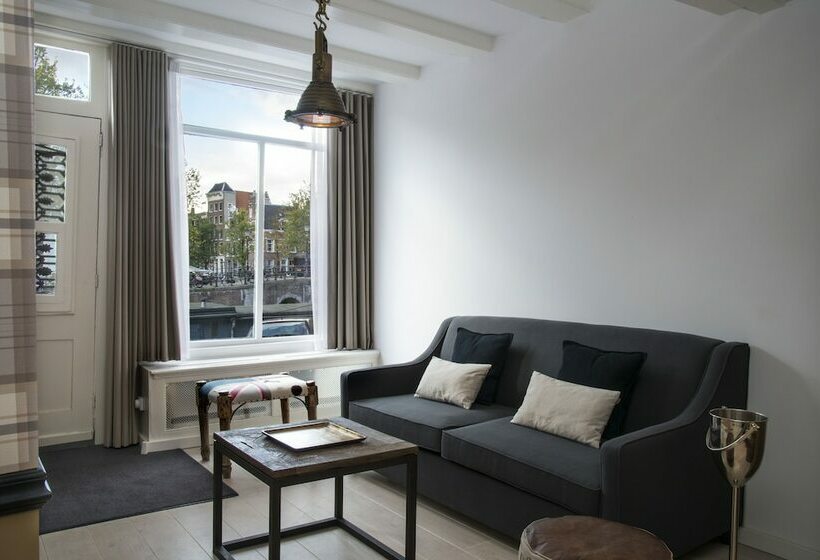 スタンダードルーム, Max Brown Hotel Canal District, Part Of Sircle Collection