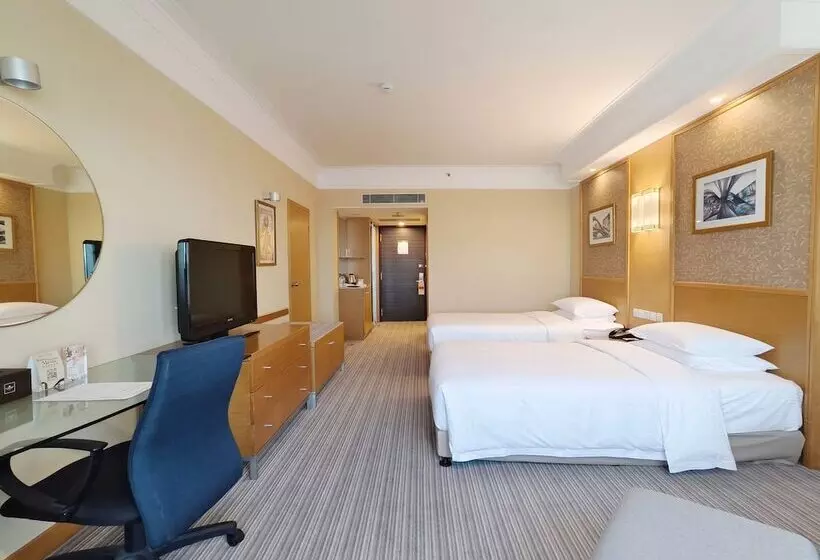 デラックスルーム, Millennium Harbourview Hotel Xiamen Near Metro Station & Zhongshan Road