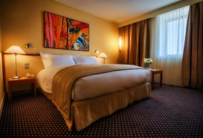 キングサイズベッドのクラブルーム, Sofitel Algiers Hamma Garden