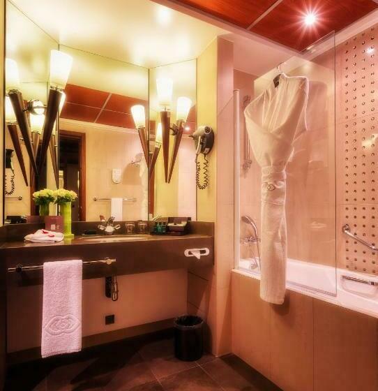 اتاق سوپریور با چشمانداز شهر, Sofitel Algiers Hamma Garden