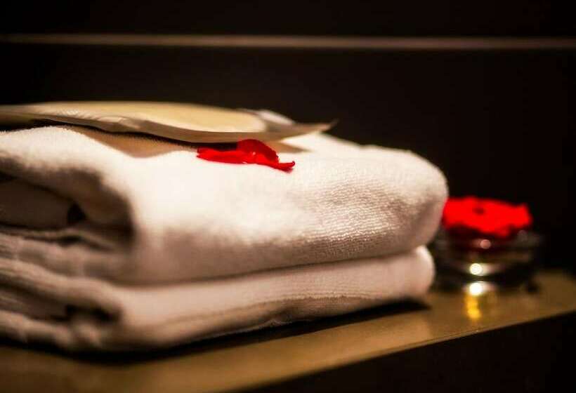 اتاق سوپریور با چشمانداز شهر, Sofitel Algiers Hamma Garden