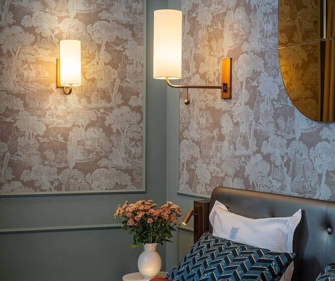 스탠다드 룸, Taschenbergpalais Kempinski