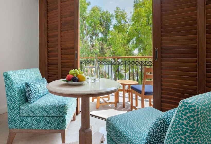 חדר סטנדרט, Annabelle