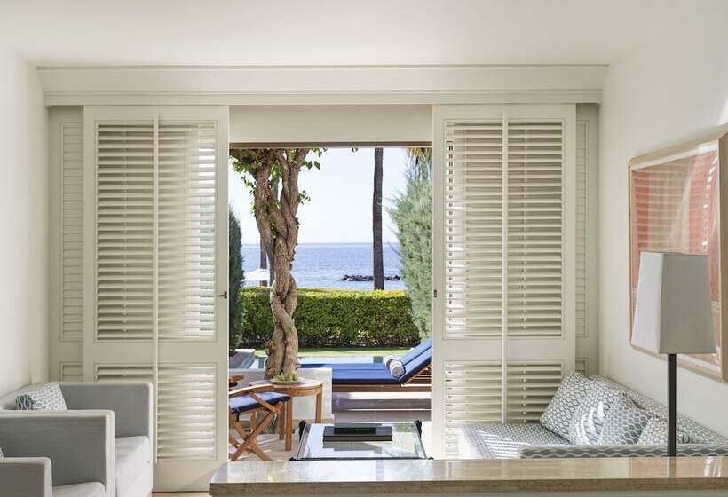 חדר סטודיו סטנדרד, Annabelle