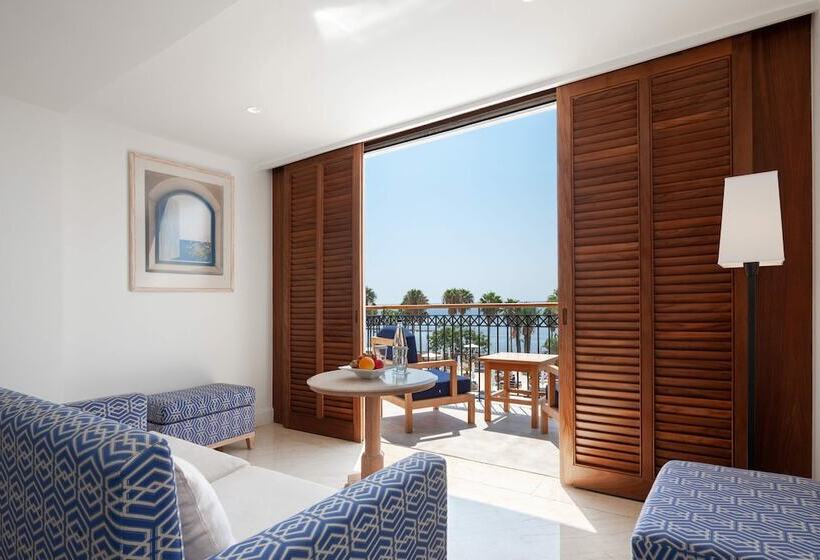 חדר דלוקס נוף לים, Annabelle