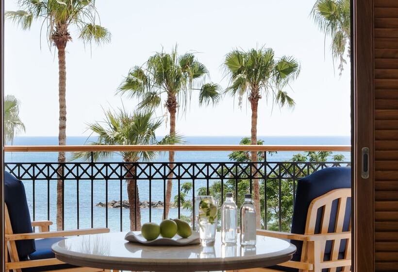 חדר דלוקס נוף לים, Annabelle