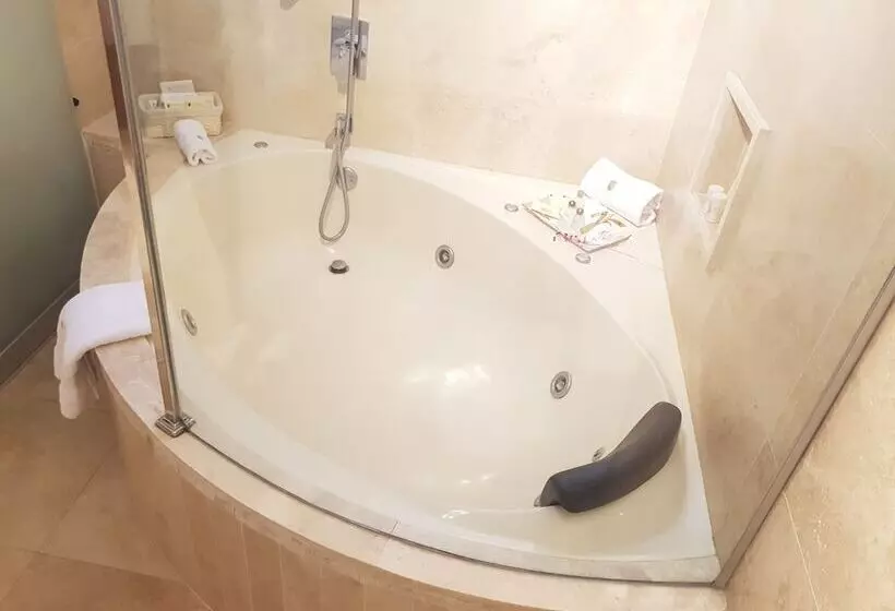 エクゼクティブスイート, Antara Hotel & Suites   Miraflores