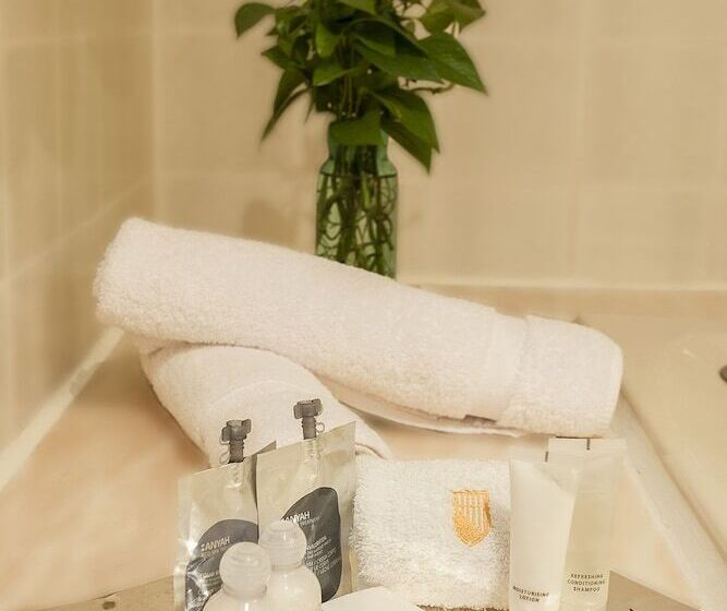 Президентский Люкс, Antara Hotel & Suites   Miraflores