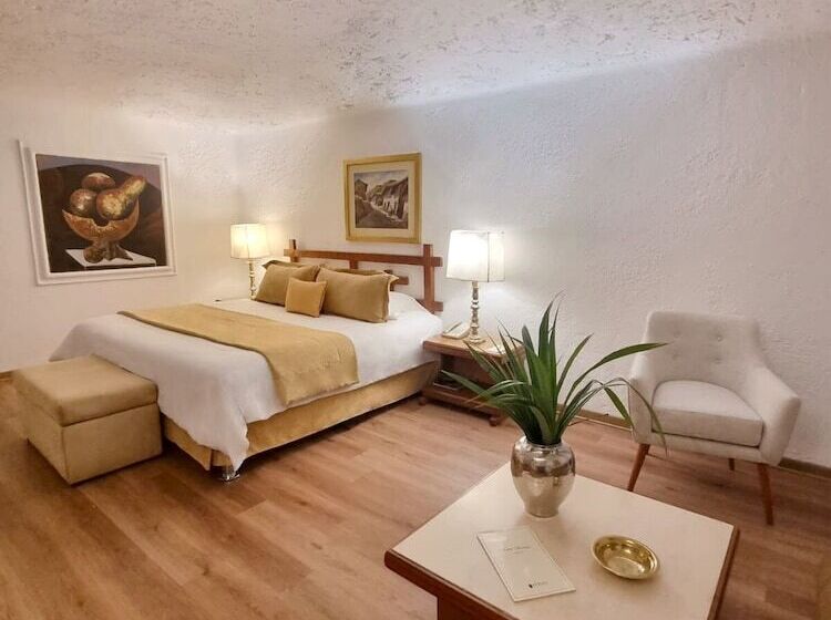 Президентский Люкс, Antara Hotel & Suites   Miraflores