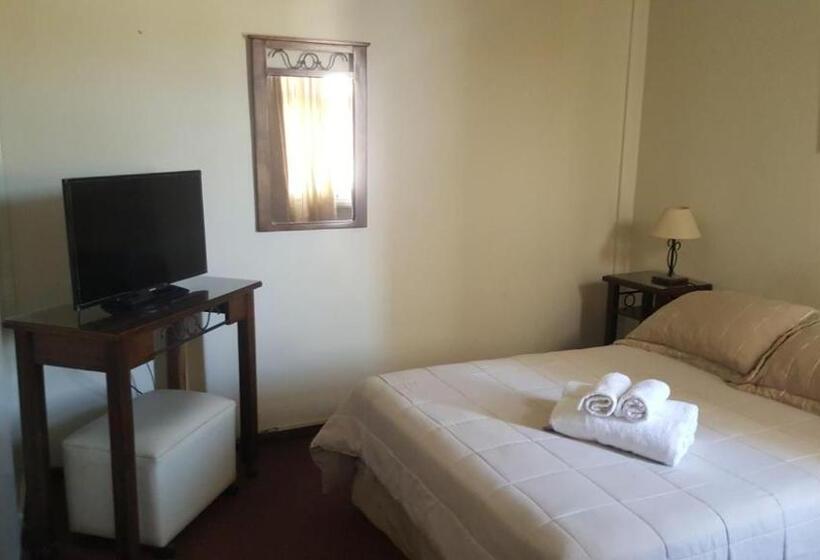 חדר סטנדרט, Ariosto