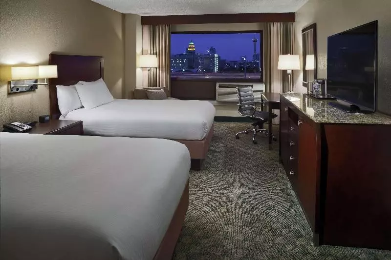 スタンダードルーム, Doubletree By Hilton San Antonio Downtown