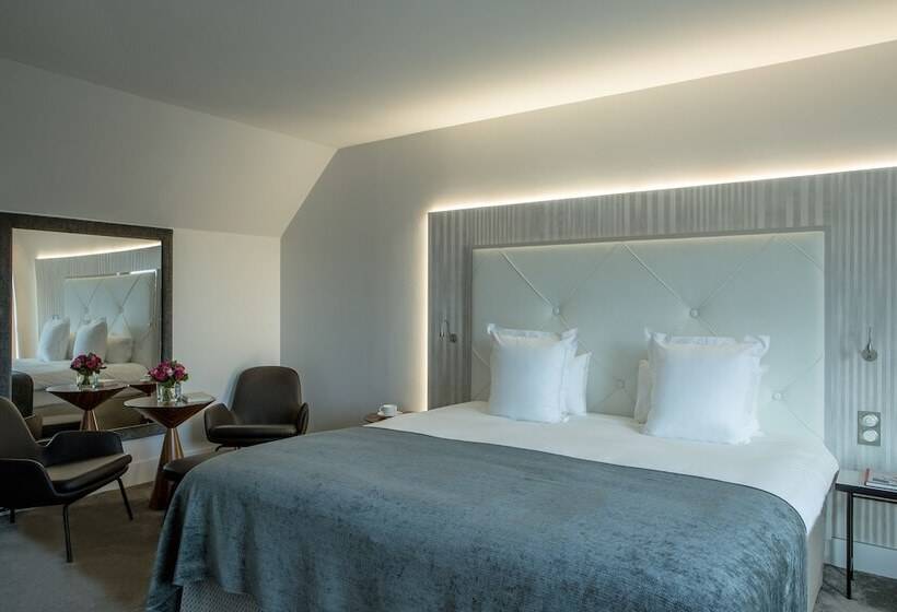 景色の見えるジュニアスイート, Le Parisis Paris Tour Eiffel