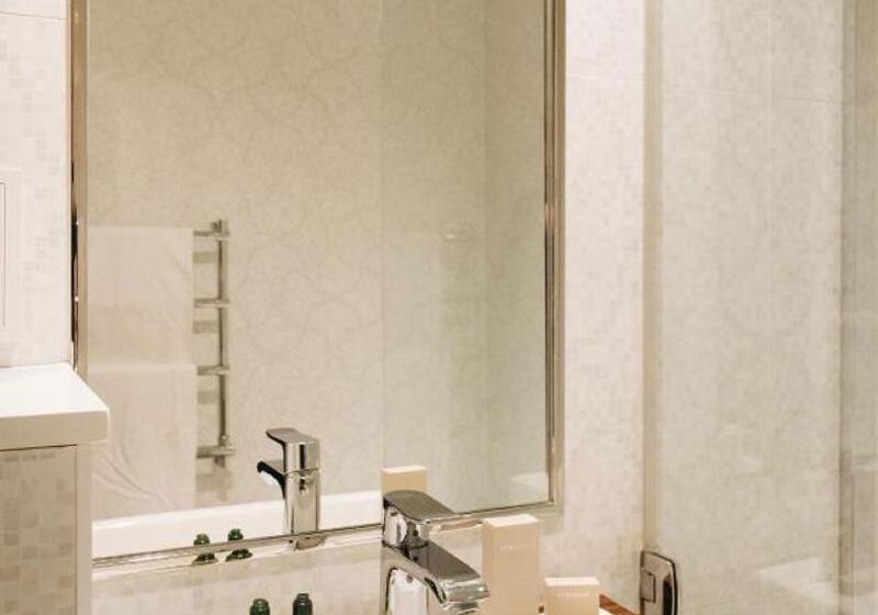 スタンダードシングルルーム, Le Parisis Paris Tour Eiffel