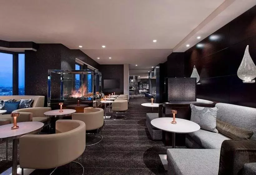 스탠다드 룸 더블 침대, Sheraton Grand Sydney Hyde Park
