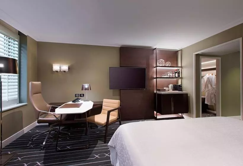 스탠다드 룸 더블 침대, Sheraton Grand Sydney Hyde Park
