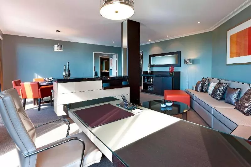 디럭스 스위트, Sheraton Grand Sydney Hyde Park