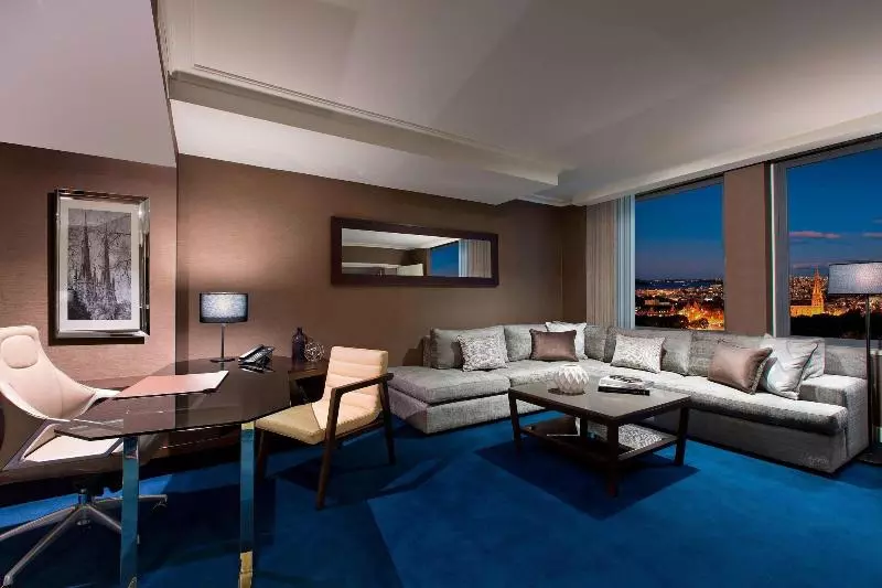 스위트, Sheraton Grand Sydney Hyde Park