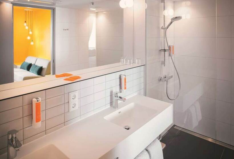 Люкс, Vienna House Easy By Wyndham Leipzig