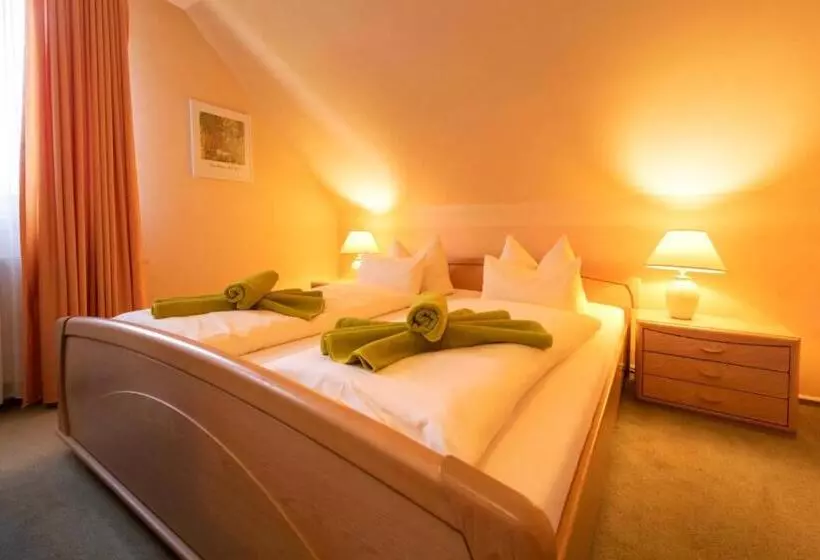 Deluxe-huone, Zum Steinhof