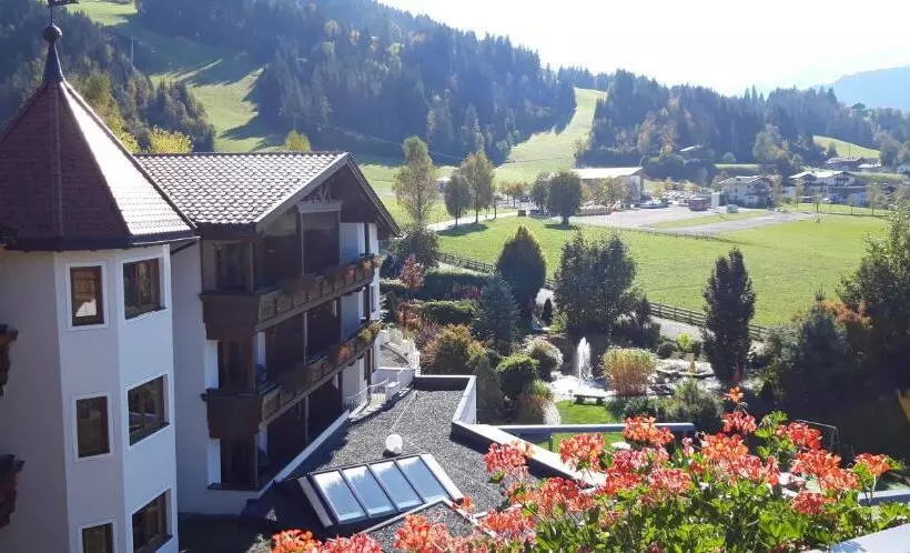 マウンテンビュースイート, Landhotel Schermer