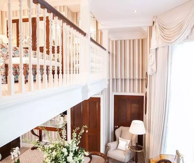 マスタースイートルーム, Milestone Hotel Kensington