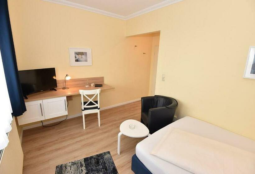 اتاق استاندارد یک نفره, Bremer Apartmenthotel Superior