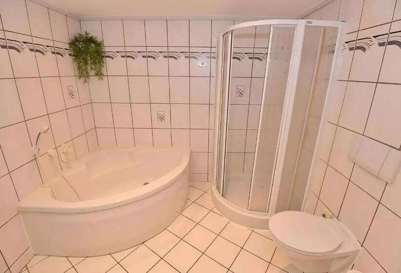 اتاق خانوادگی, Bremer Apartmenthotel Superior