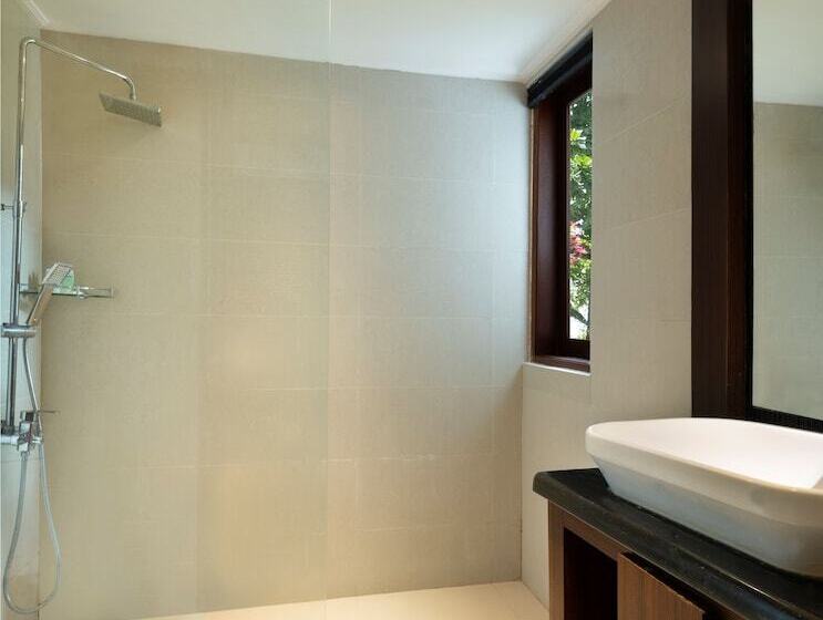 オーシャンビュースタンダードルーム, Holiday Resort Lombok