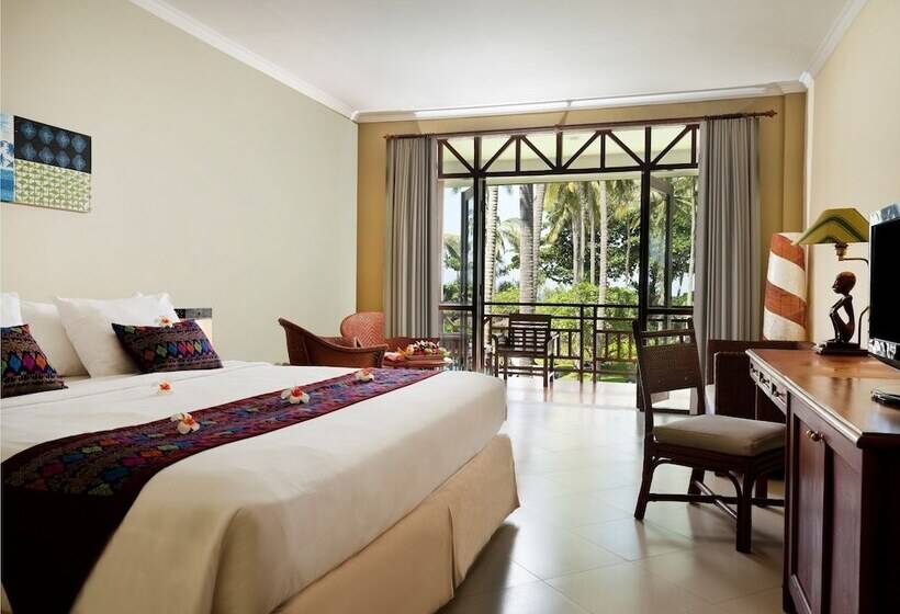 بنجلو قياسى, Holiday Resort Lombok