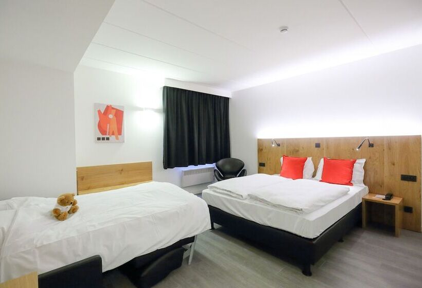 חדר קומפורט לשלושה, Corsendonk Viane