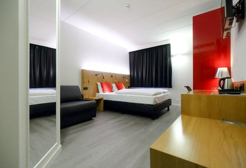 חדר קומפורט לשלושה, Corsendonk Viane