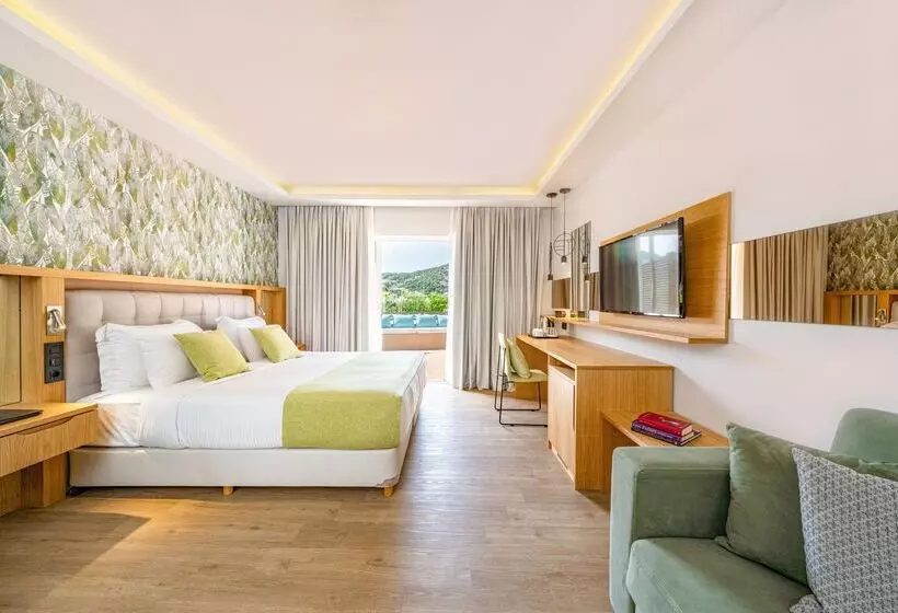 بانگلوی استاندارد با چشم‌انداز دریا, Dolce By Wyndham Athens Attica Riviera