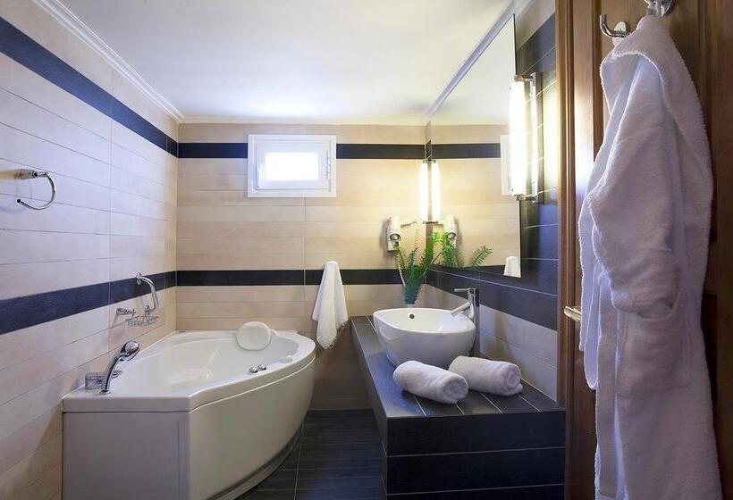 Люкс Executive Вид на Море, Dolce By Wyndham Athens Attica Riviera