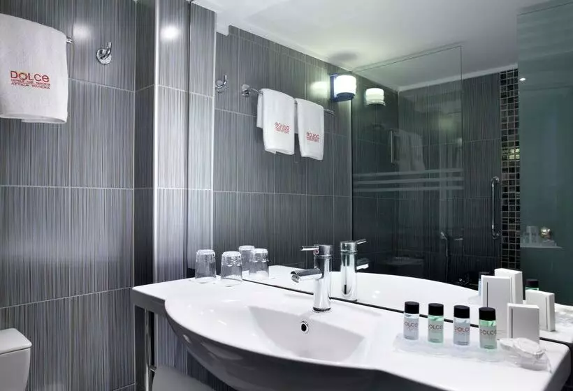 اتاق لوکس با چشم‌انداز دریا, Dolce By Wyndham Athens Attica Riviera