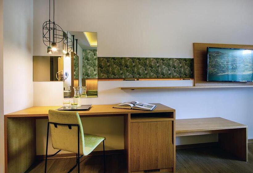 스탠다드 방갈로, Dolce By Wyndham Athens Attica Riviera