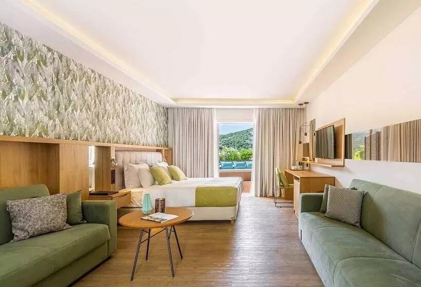 بانگلوی استاندارد با چشم‌انداز دریا, Dolce By Wyndham Athens Attica Riviera