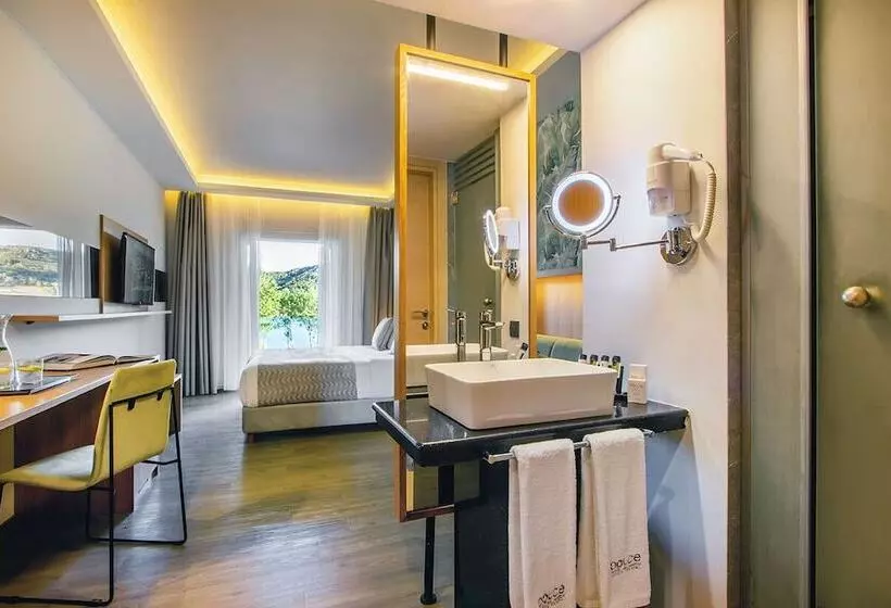 بانگلوی استاندارد, Dolce By Wyndham Athens Attica Riviera