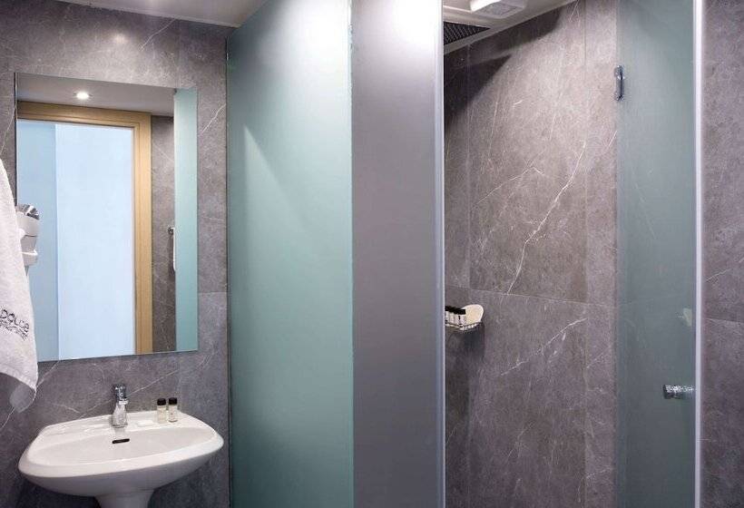 Люкс Executive Вид на Море, Dolce By Wyndham Athens Attica Riviera