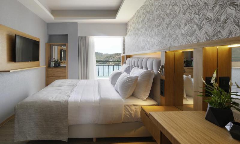바다 전망 이그제큐티브 스위트, Dolce By Wyndham Athens Attica Riviera