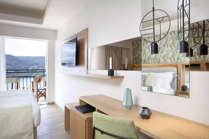 اتاق اجرایی با چشم‌انداز دریا, Dolce By Wyndham Athens Attica Riviera
