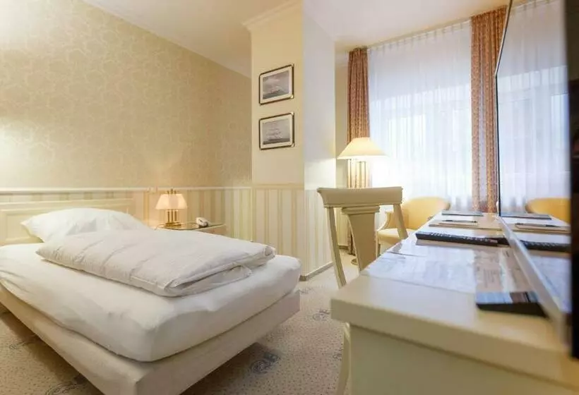 Standard Single Room, Erbprinz & Restaurant  Prinzenstube