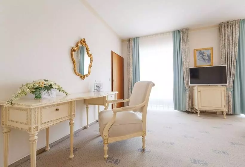 Family Room, Erbprinz & Restaurant  Prinzenstube