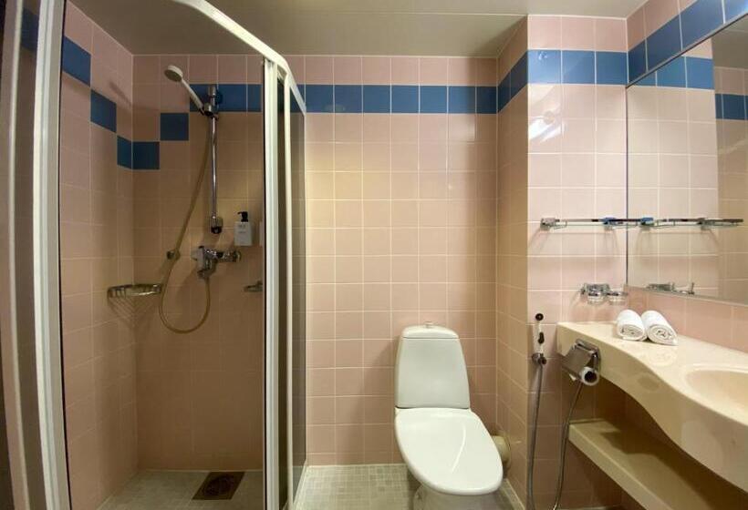 חדר סטנדרט, Fabrik Forssa